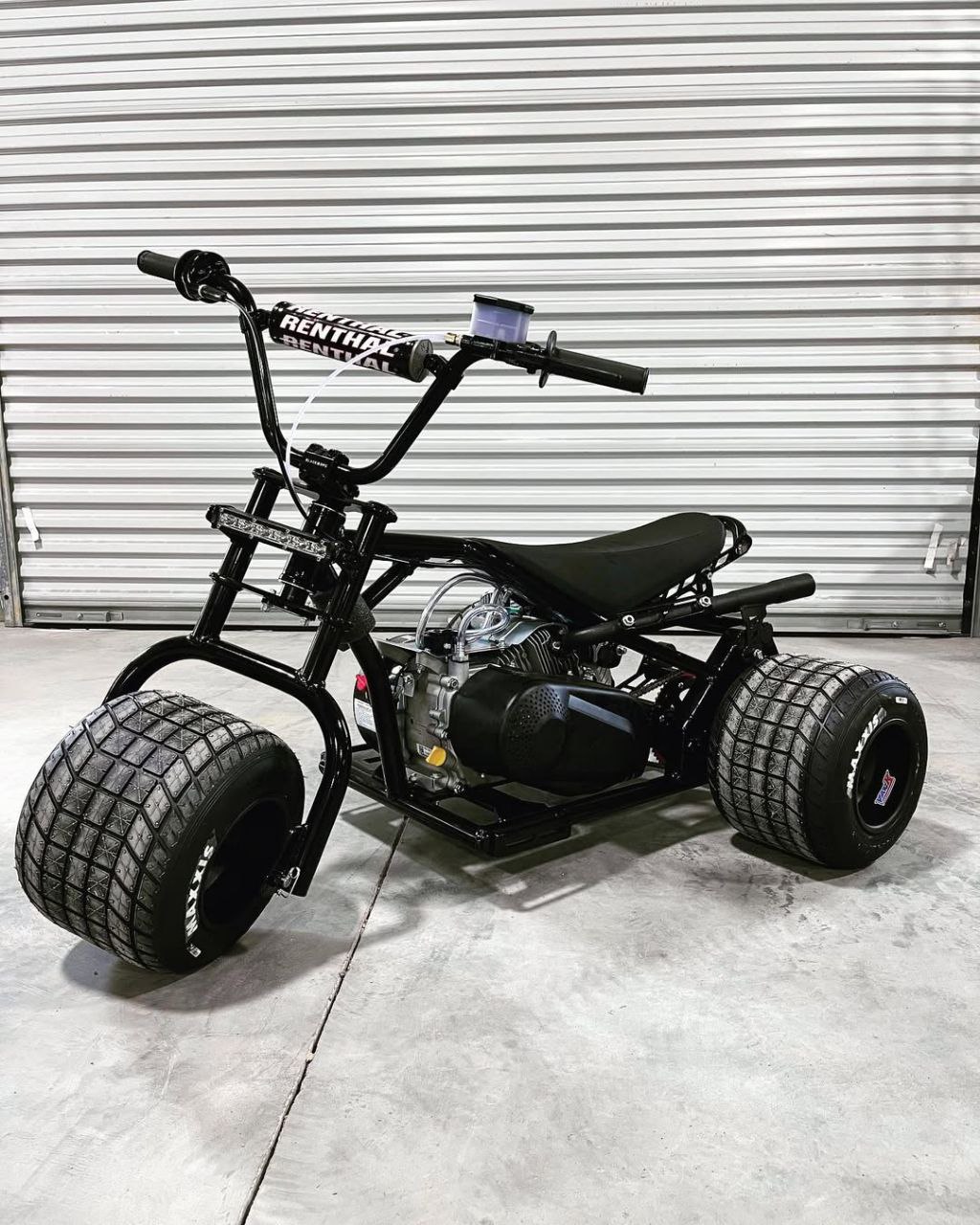 photo_2025-11-28_23-27-55