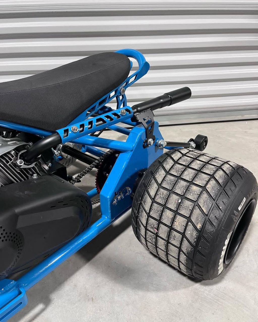 photo_2025-11-28_23-34-13