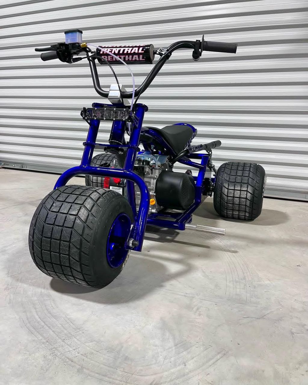 photo_2025-11-28_23-37-25